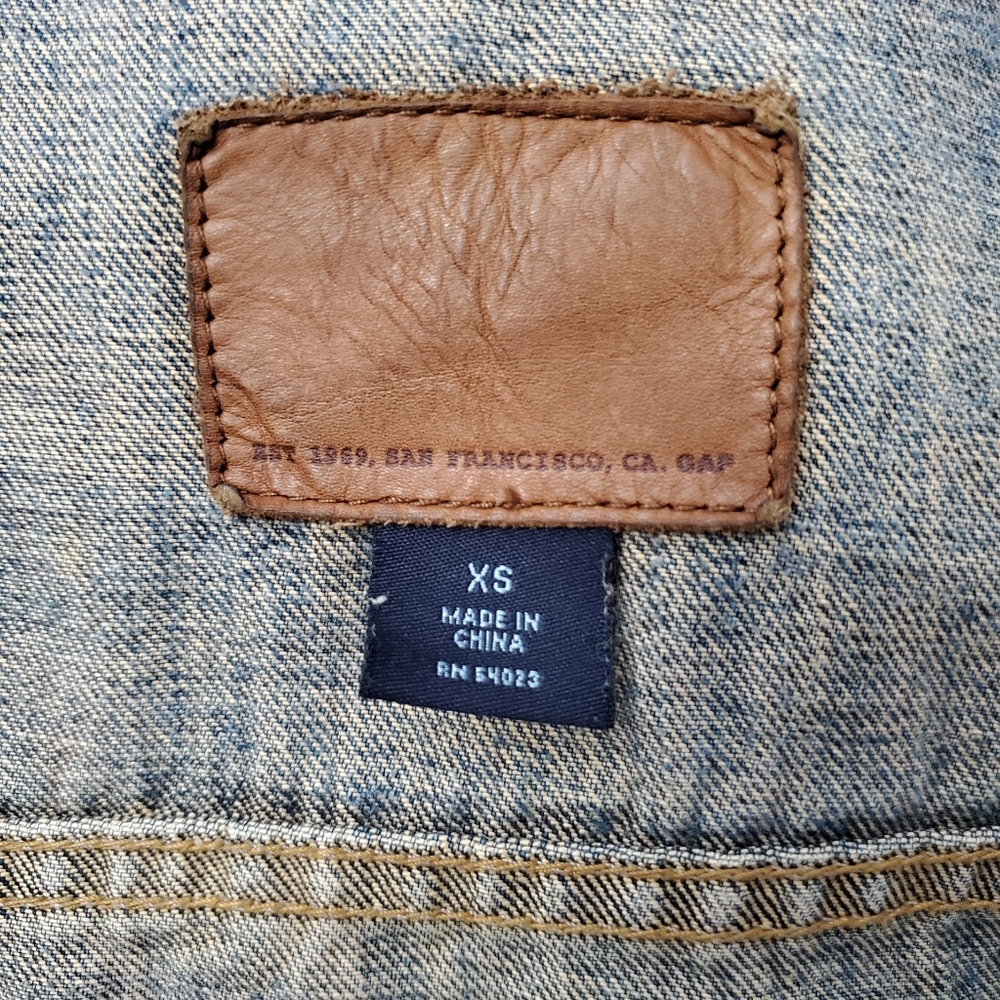 Gap 1969 Denim jean jacket xs mens - Picture 15 of 16